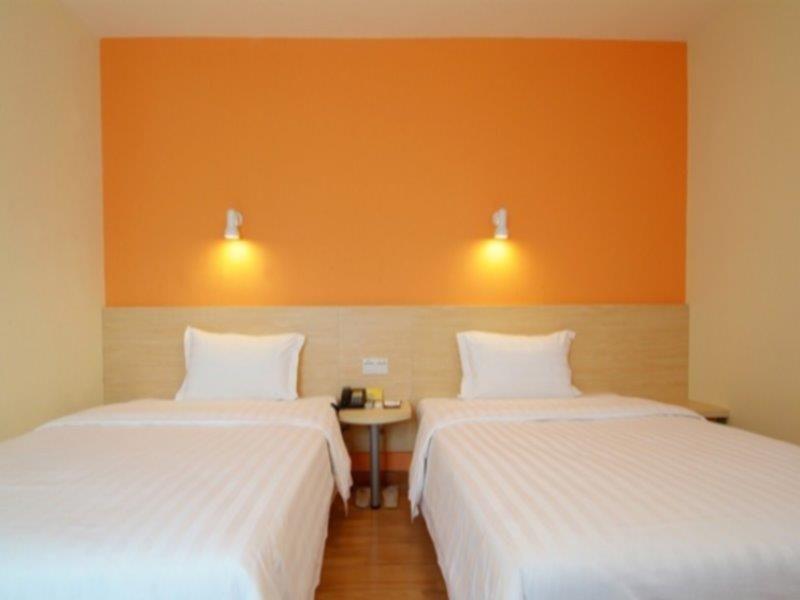 7Days Inn Shenzhen Da Fen You Hua Cun Dış mekan fotoğraf